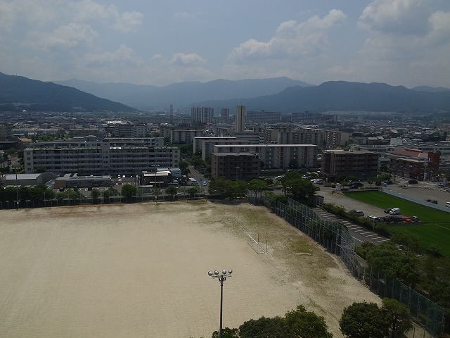 R1309453.jpg
