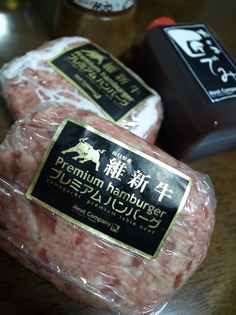 R8307101.jpg