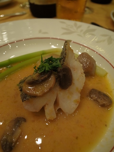 R8308624.jpg