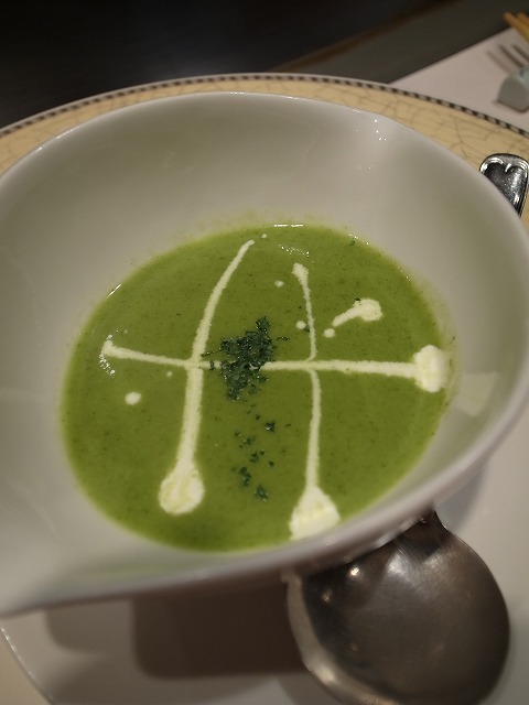 R8321227.jpg