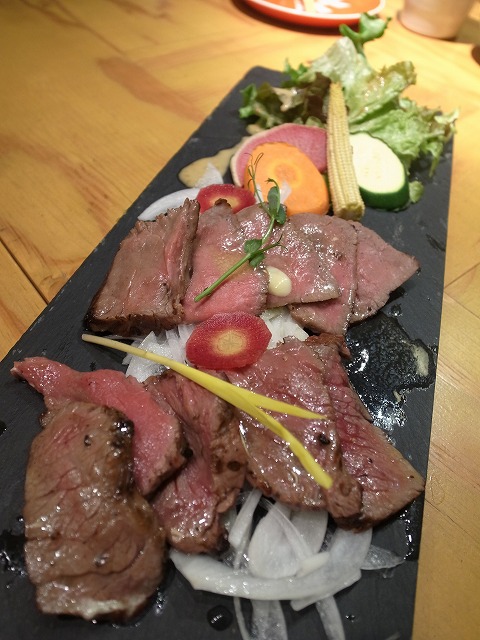 R8324671.jpg