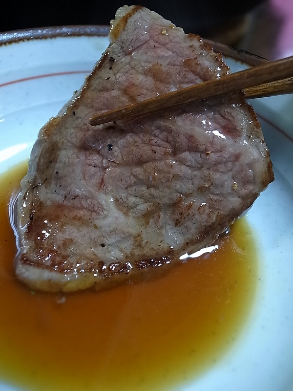 R8348451.jpg