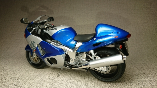 ヨシムラ隼&GSX1300R 製作日記-完成(1) | TAKEZOの ヨシムラ隼&GSX1300R 製作日記-完成(1) | TAKEZOの