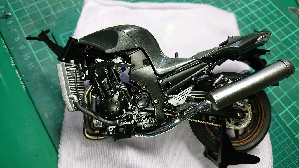カワサキ ZZR1400 製作日記-14 | TAKEZOの模型の部屋