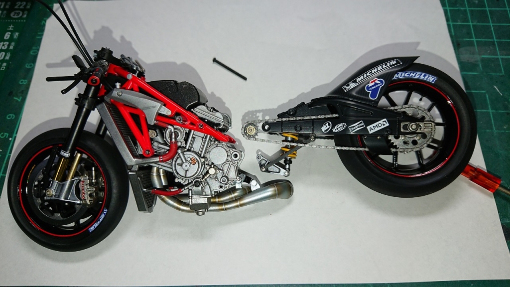 ドゥカティ デスモセディチ 製作日記-21 | TAKEZOの模型の部屋