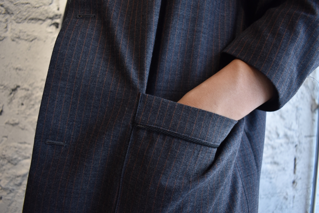 Phlannèl】Winter Stripe French Sleeping Jacket Gray×Red | theater