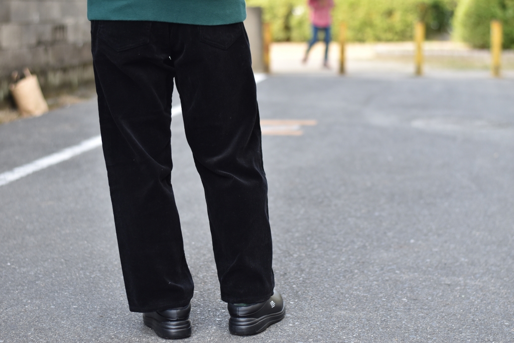 HATSKI】Wide Tapered Corduroy Pants | theater