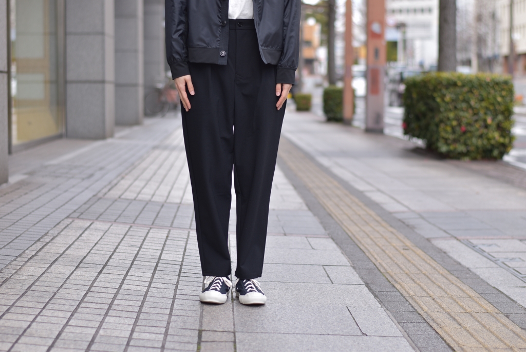 パンツ CURLY RELAXIN EZ TAPERED SLACKS CURLY (カーリー) RELAXIN EZ TAPERED SLACKS / リラクシン