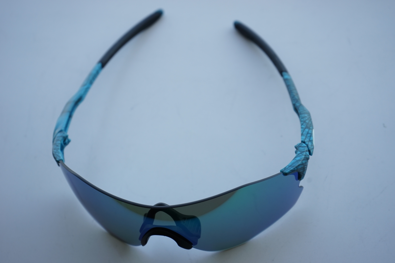 OAKLEY EVZERO PATHのレンズを交換 | ある日の光 OAKLEY EVZERO PATHのレンズを交換 | ある日の光