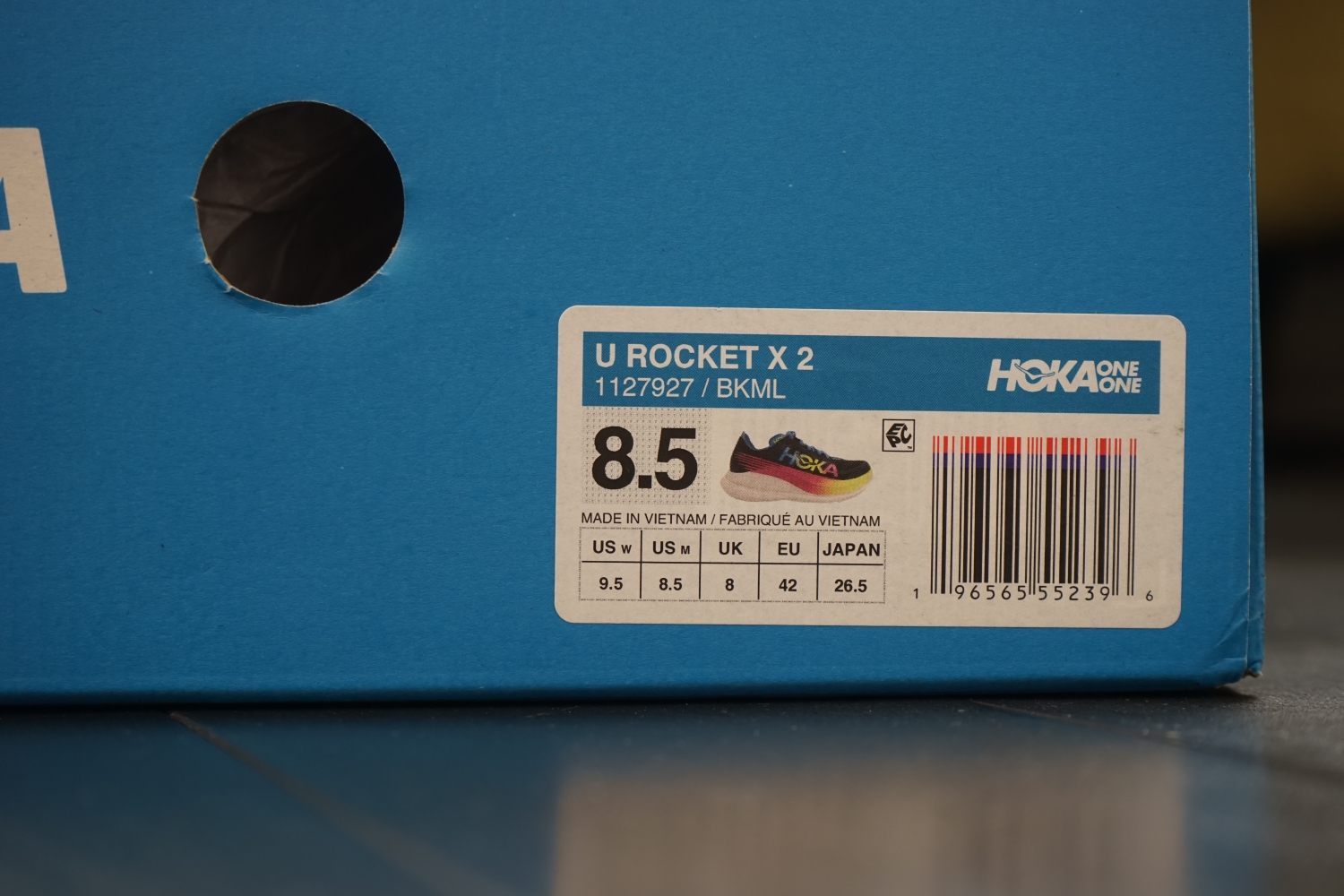 HOKA ONE ONE ROCKET X2 | ある日の光