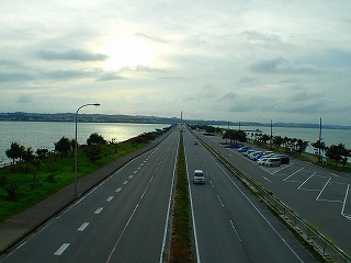 沖縄海中道路