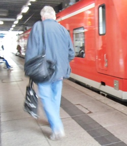 テューテを持つ人in Mainz