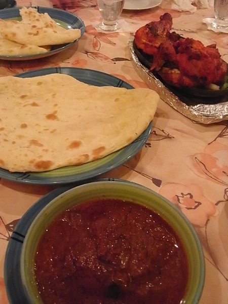 ナンとカレー