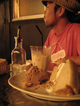 カフェバー