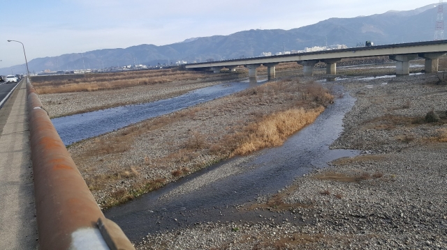 3.福松橋上流左岸側.jpg