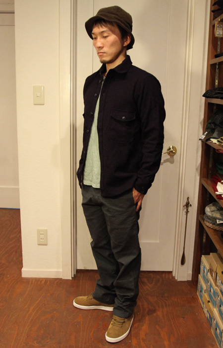 remilla フラップ シャツ と Gram Buchi Pants。 | 服とスノーボードの