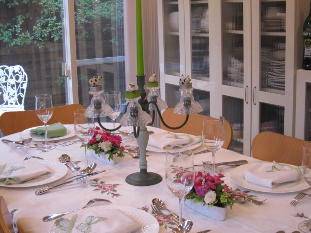５月のテーブルはマダム ヴォージェルのように L Atelier De る る る Blog