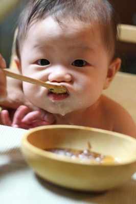 はじめてのごはん
