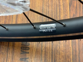 イーエスワンESP761 ブリヂストンクロスバイク 2021年モデル入荷