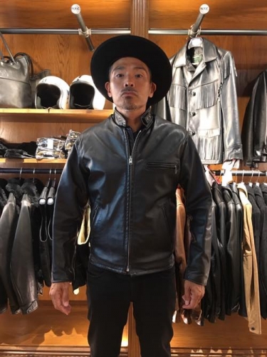 クローゼットに眠っていたSCHOTTのライダースをリサイズ