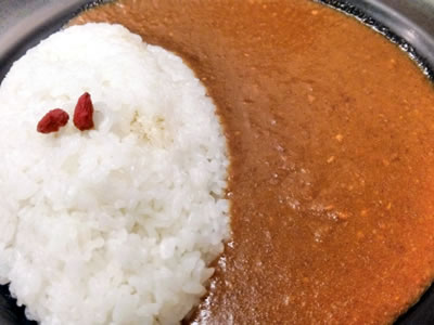 飾りじゃないのよカレーは 三田本店