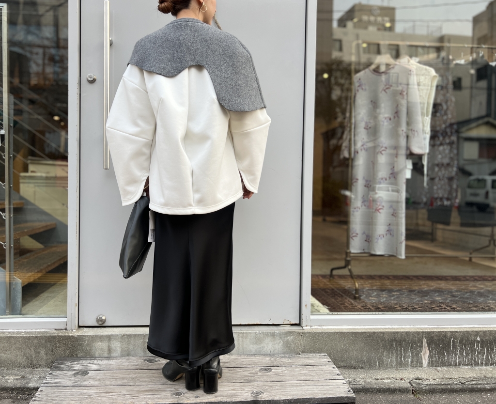 ENFOLD / nagonstans | ELAN