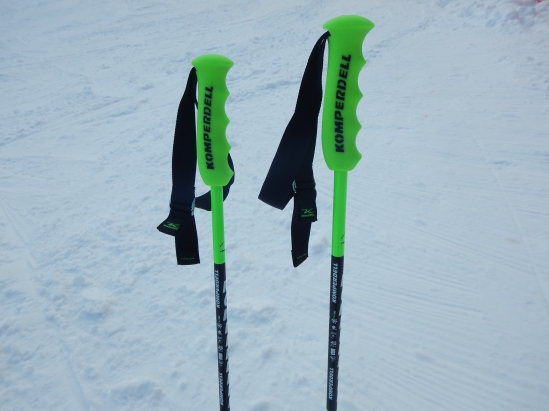 KOMPERDELL の スキー ストック が 扱いやすい 件！ | あっちゃん の