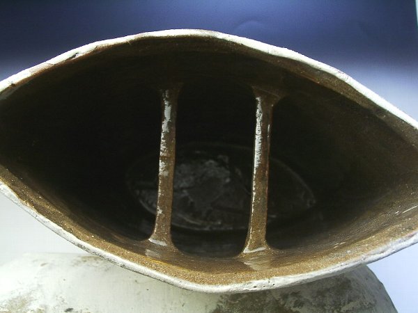 陶器の白化粧花器