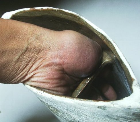 陶器の白化粧花器