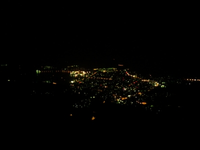 子象の背からの尾鷲の夜景