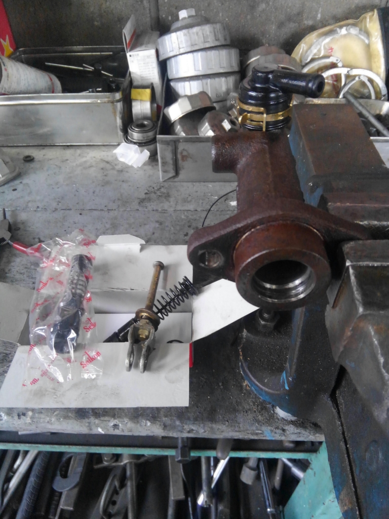 シルバーグレー サイズ Seiken セイケン クラッチマスターシリンダー