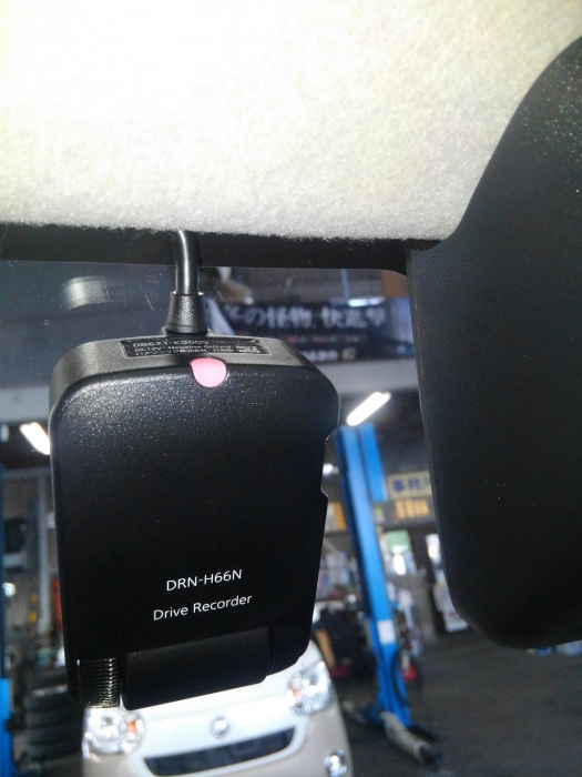 ダイハツ純正、ドラレコ故障 | クルマとの気楽なお付き合い 平和自動車