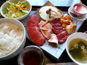 焼肉ベル(日替りランチ)