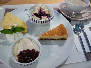 本日のデザートプレート(カフェゆとりの空間)