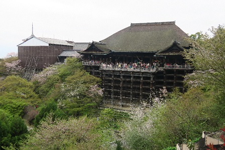 kiyomizu.JPG