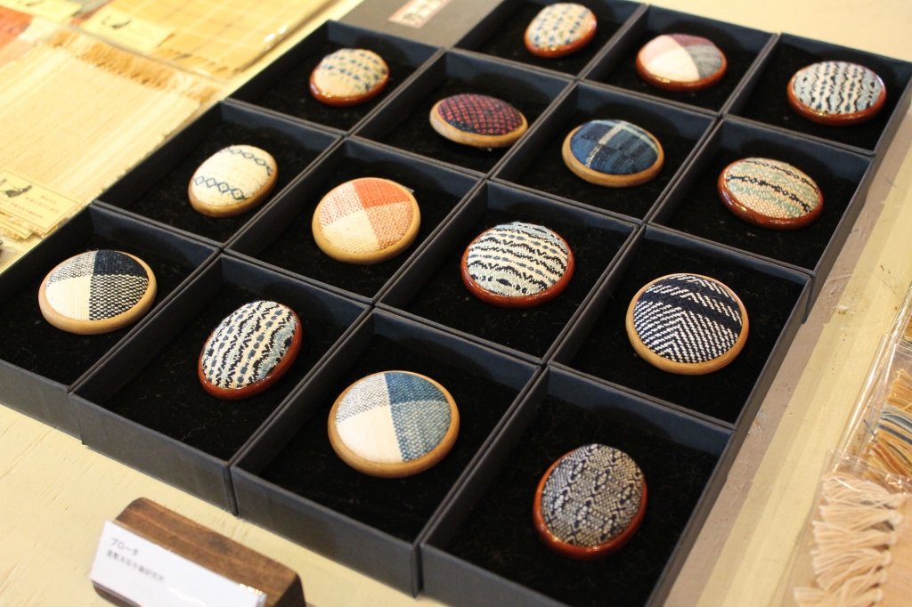 倉敷ノッティング」「本染手織のブローチ」入荷しました！ | お知らせ