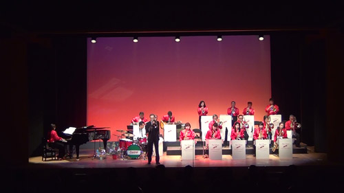 Red Pumps BIGBAND