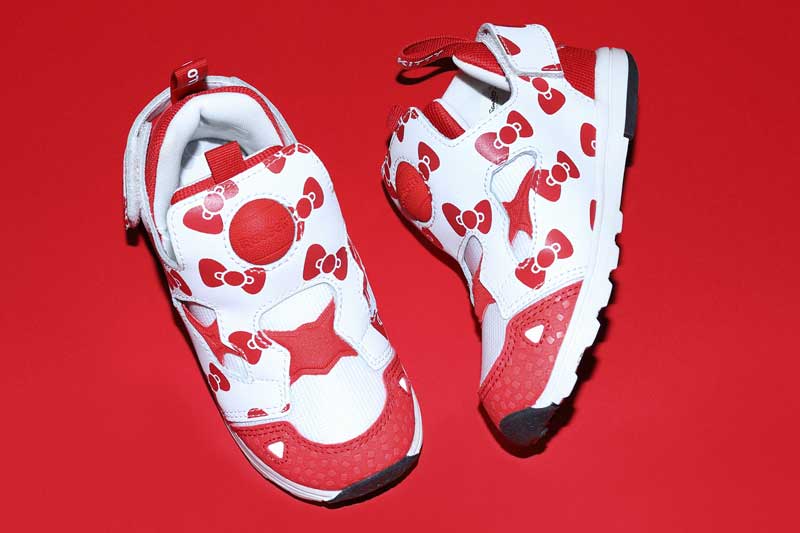 Reebok VERSA PUMP FURY HELLO KITTY eh3059