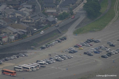 駐車場にズームアップ