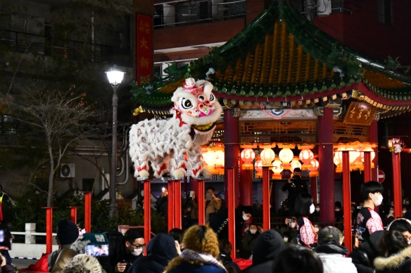 横浜中華街 春節 カウントダウン 2022 獅子舞 chika-photography