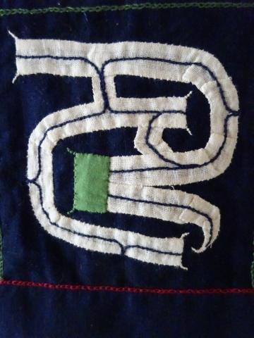 アイヌ刺繍のタペストリー | 古裂kogire.com