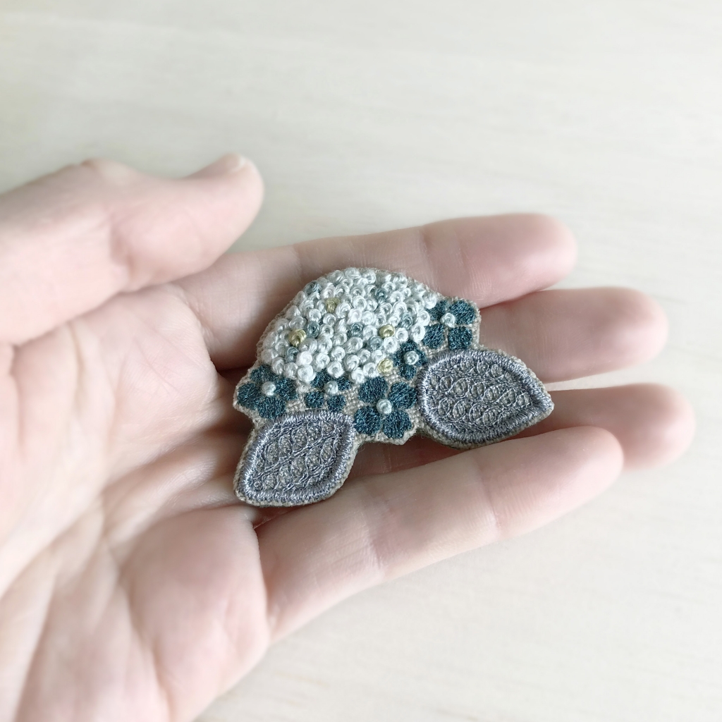 新作：あじさい刺繍ブローチ(グリーン) | jumelle
