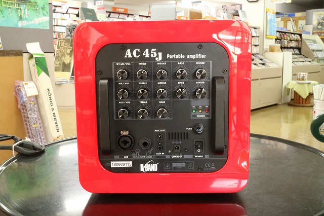 B-BANDアコースティックギター・アンプAC45J、入荷しました