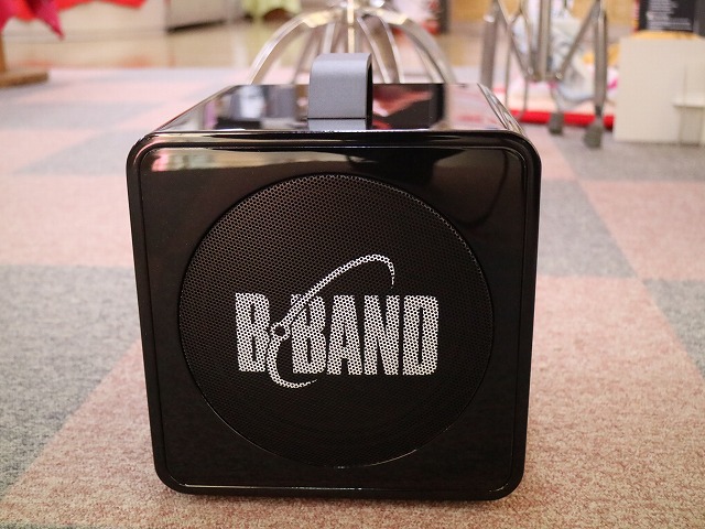 B-BANDアコースティックギター・アンプAC45J、入荷しました