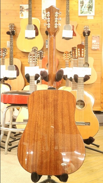 Guild D-120入荷しました！ | onitsuka blog