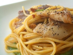 焼きそば風パスタ2