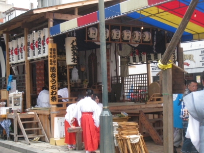お祭り広場