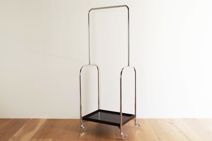 カッシーナ ハンガーラック「ストラット」Cassina ixc 間に合え カッシーナ ハンガーラック「ストラット」Cassina ixc 間に合え