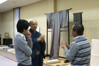 説明中