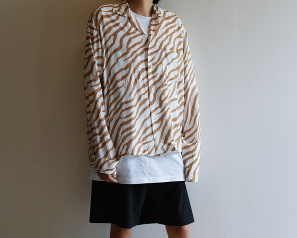 Styling / SUNSEA Zebra GIGOLO Shirt | SQUARE ONE